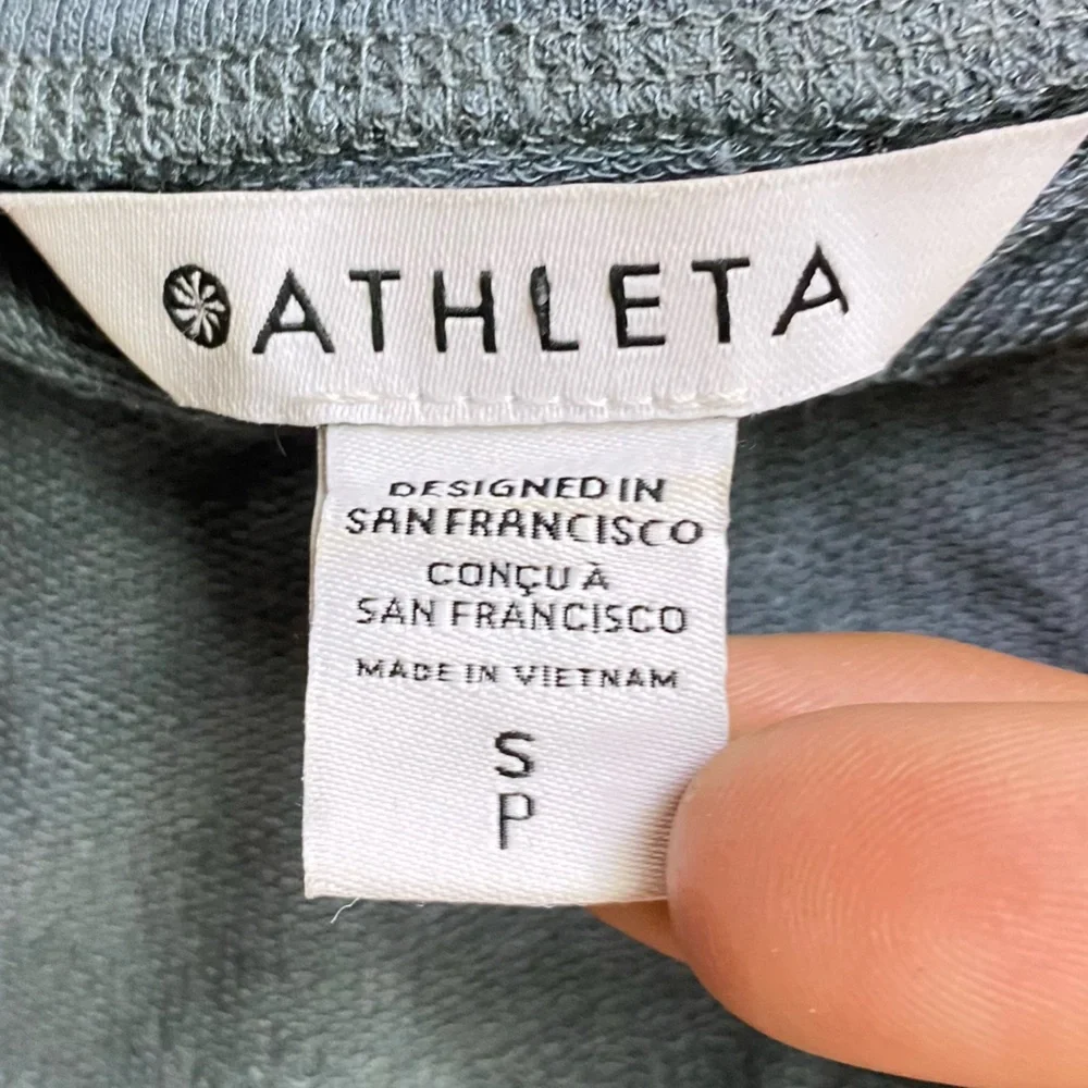 Athleta Metropolis Grey Boat Neck Long Sleeve Activewear Loungewear Top S - Picture 3 of 16